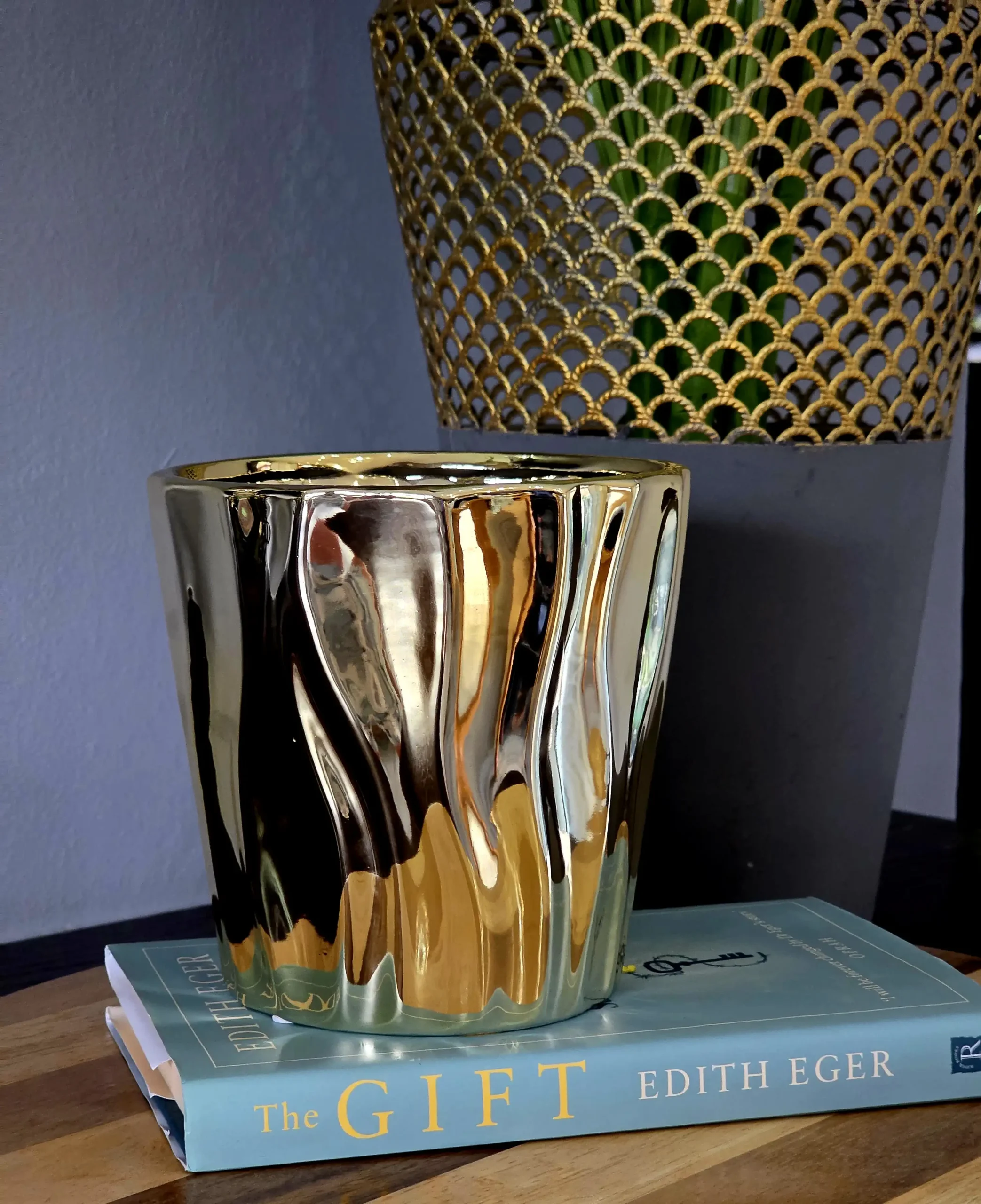 Gold Flower Pot - Image 5