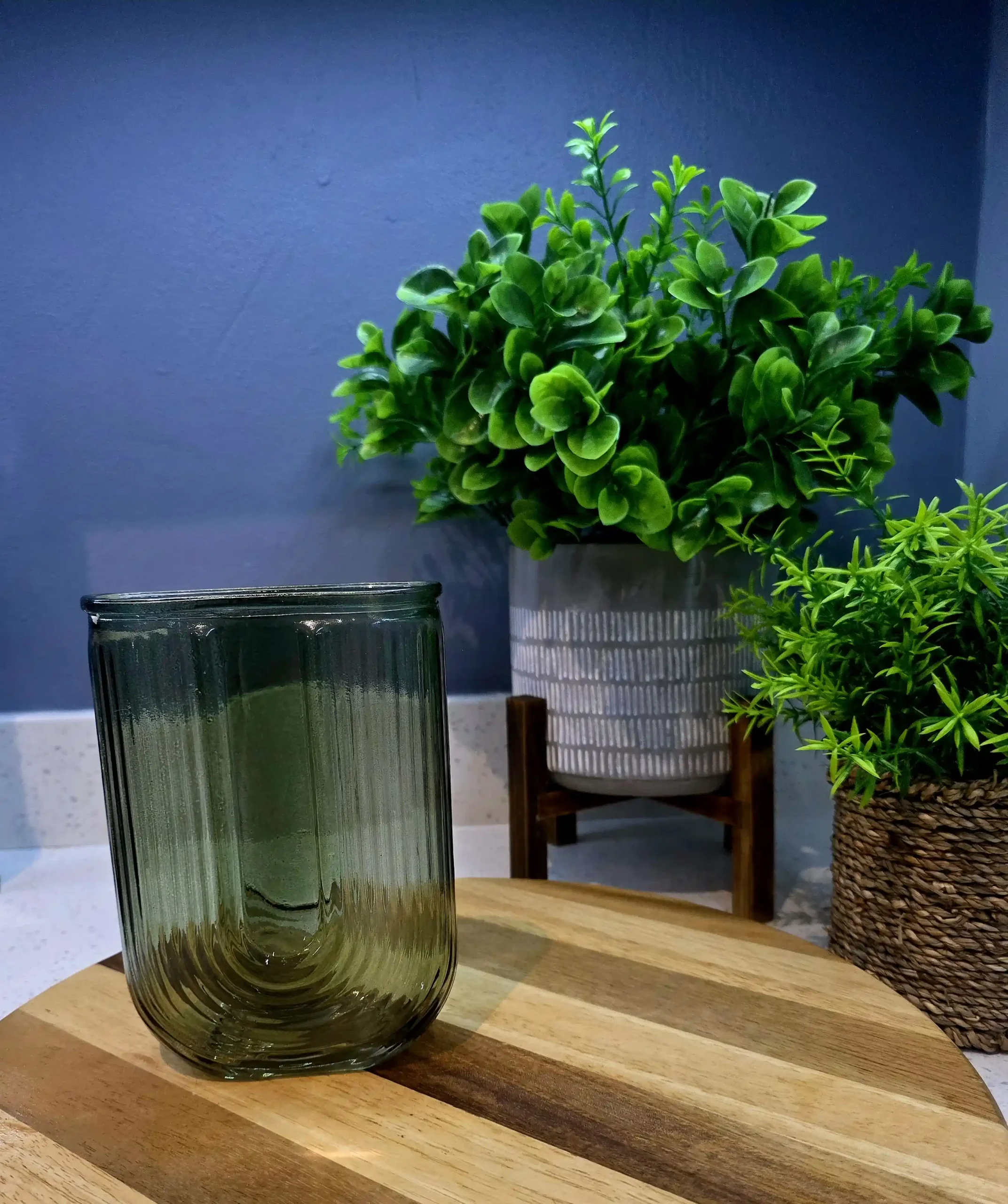 Green U Vase - Image 2