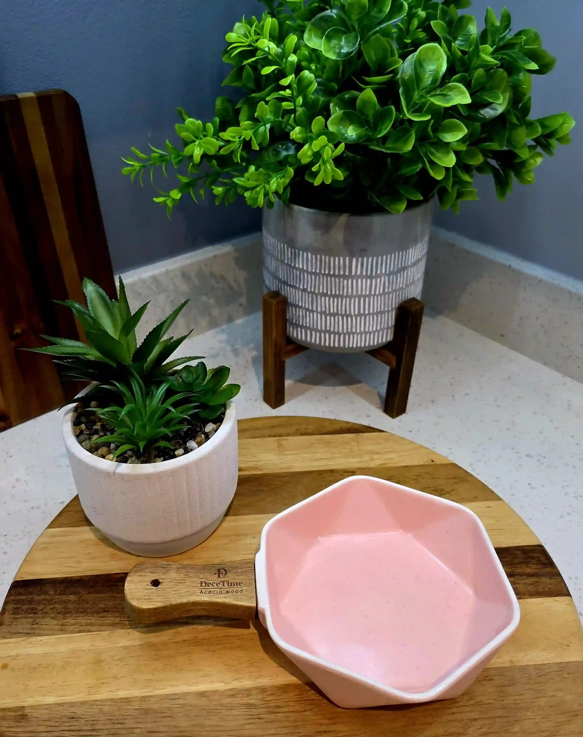 Wooden Handle - Ceramic Serving Bowl - Pink - Image 4