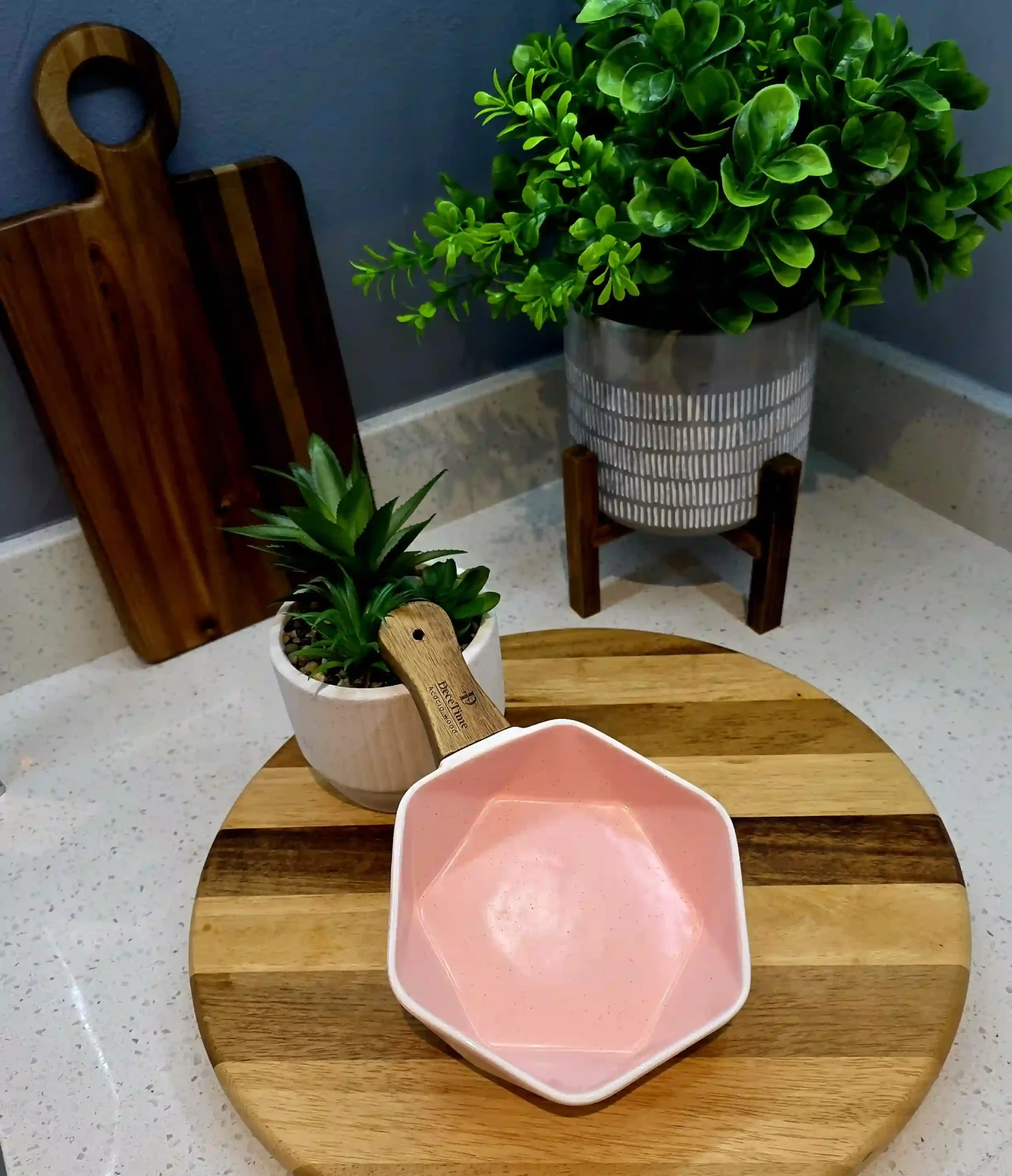 Wooden Handle - Ceramic Serving Bowl - Pink - Image 3