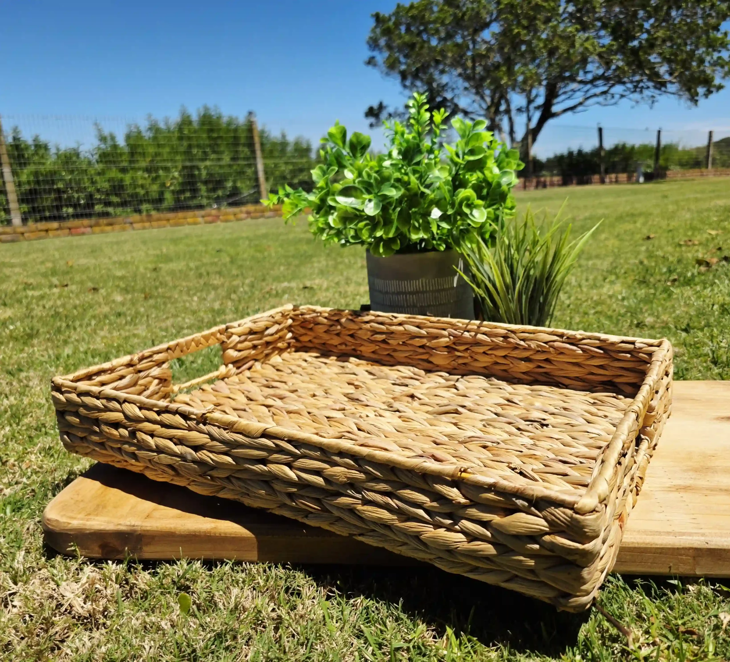 Large Rectangular Seagrass Tray - Image 4