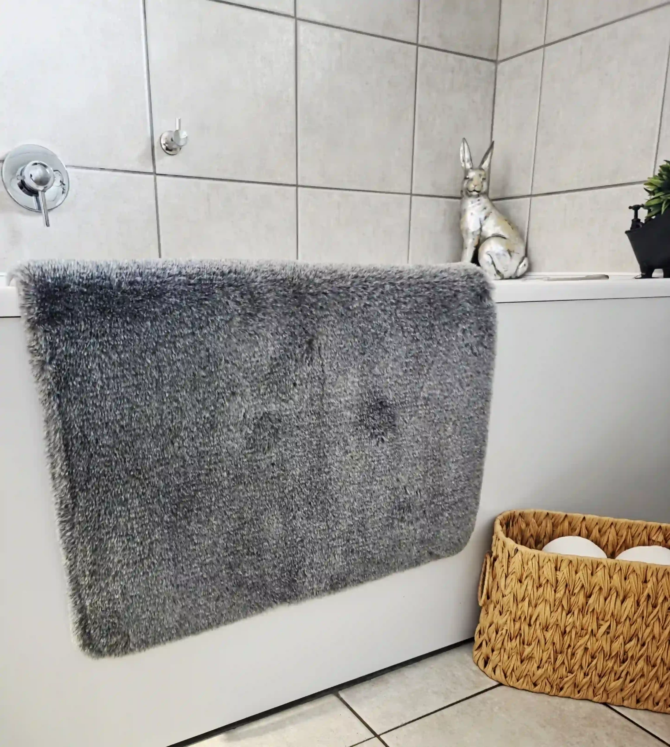 Grey Charcoal Fur XL Bath Mat