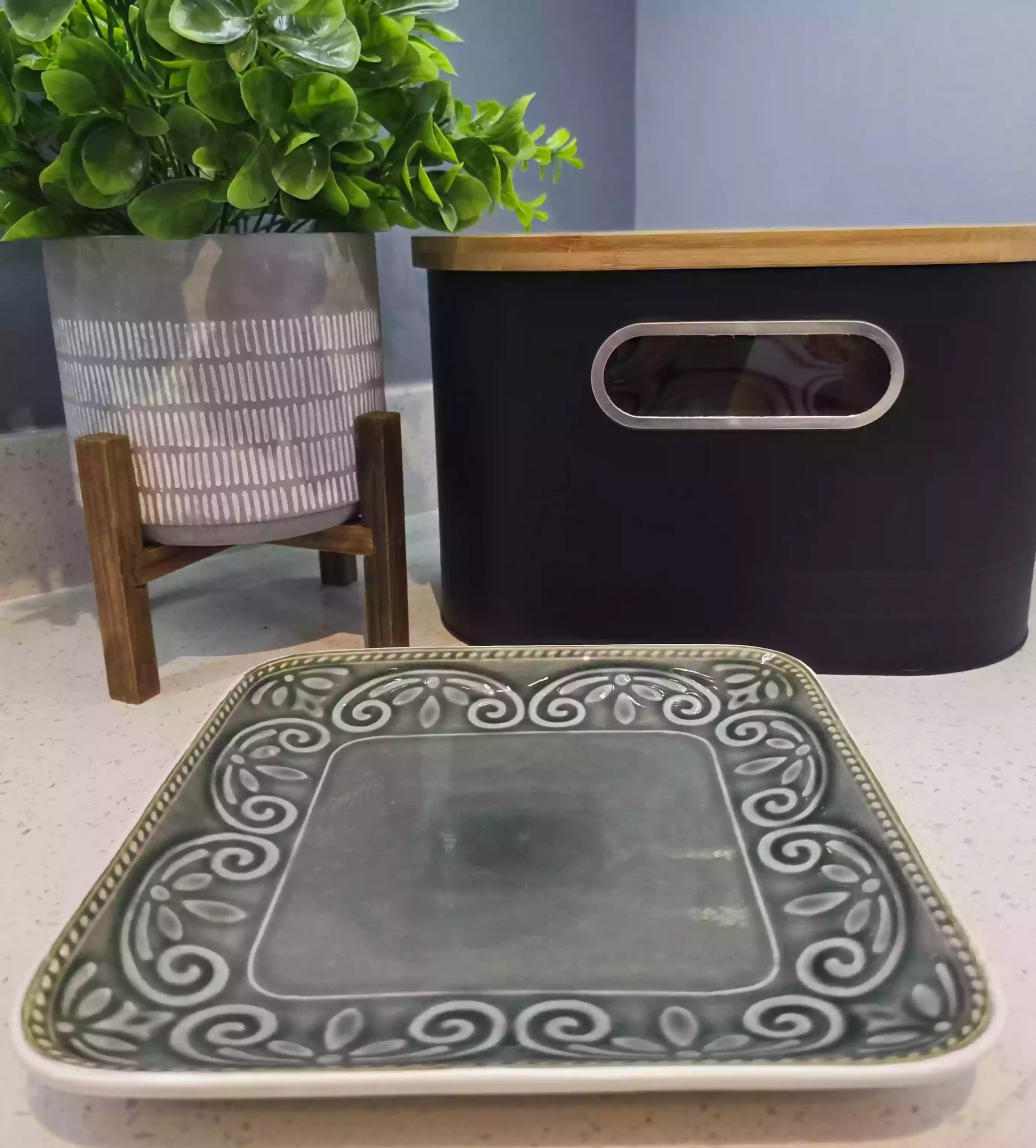 Olive Green Vintage-Style Ceramic Platter Plate - Image 3