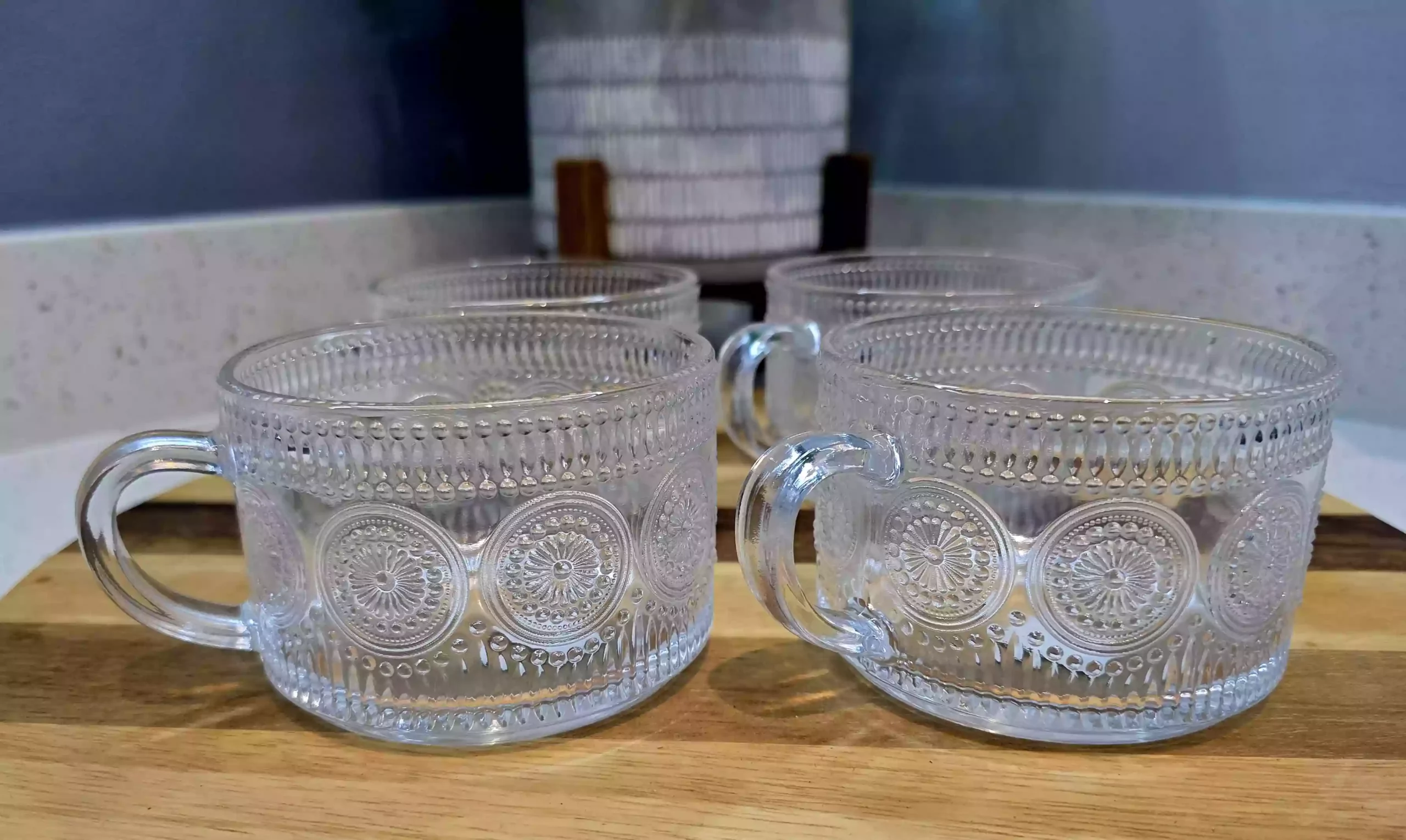 Set of 4 Vintage Style Clear Glass Mugs - Image 2